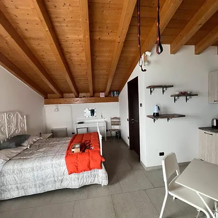 Il Nido Del Colibri Holiday home Stazzona