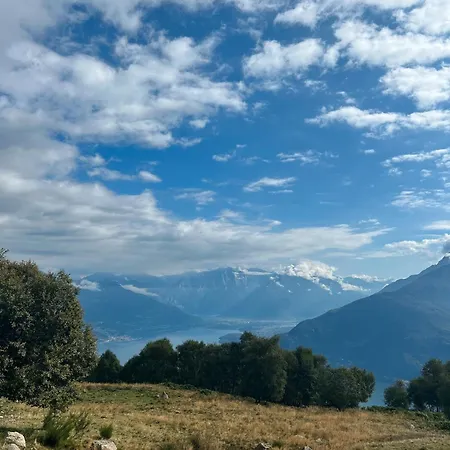 Il Nido Del Colibri Holiday home Stazzona