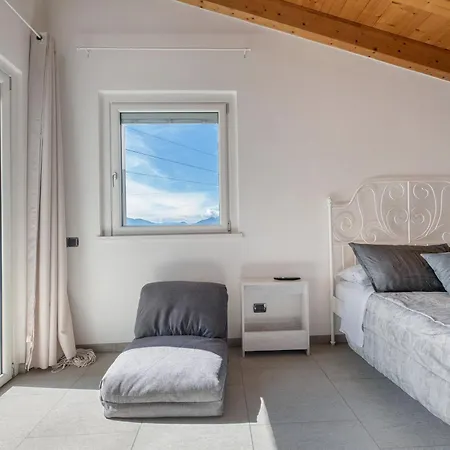 Ferienhaus Il Nido Del Colibri Stazzona